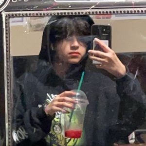 Meet your Posher, Julissa